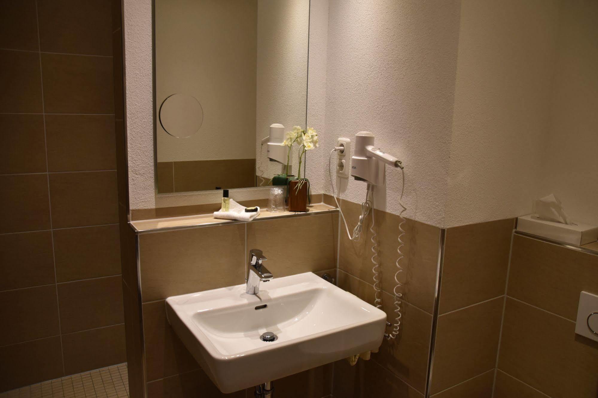 Hotel Fischzucht In Wuerzburg Luaran gambar